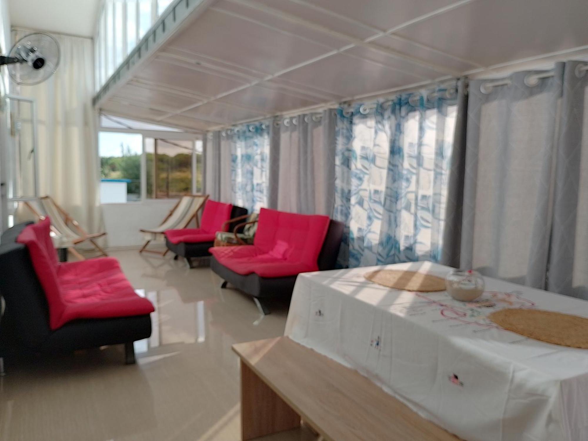 Ji Penthouse Apartman Flic-en-Flacq Kültér fotó